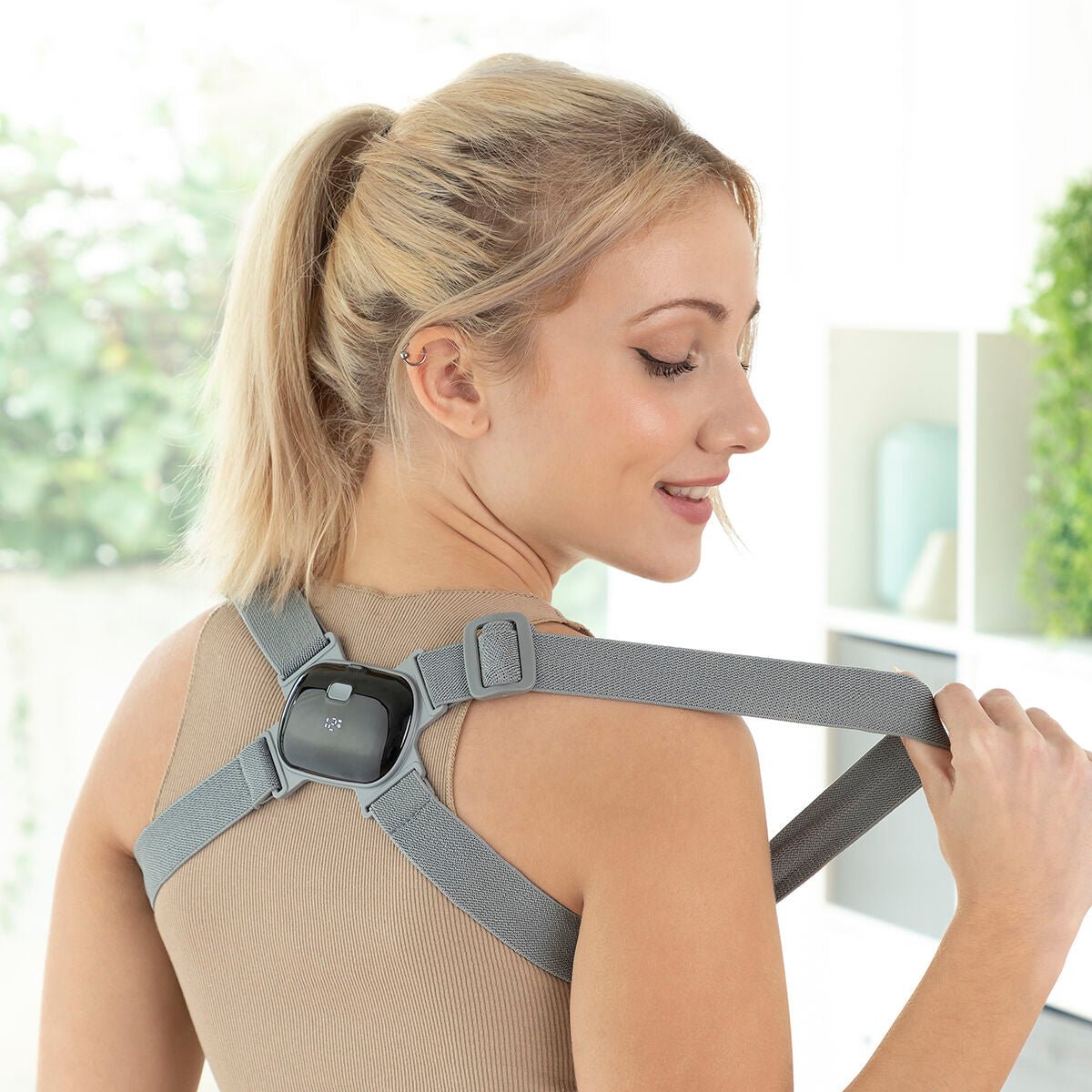 Intelligent Rechargeable Posture Trainer with Vibration Viback InnovaGoods - Aapon Mini Market Ltd